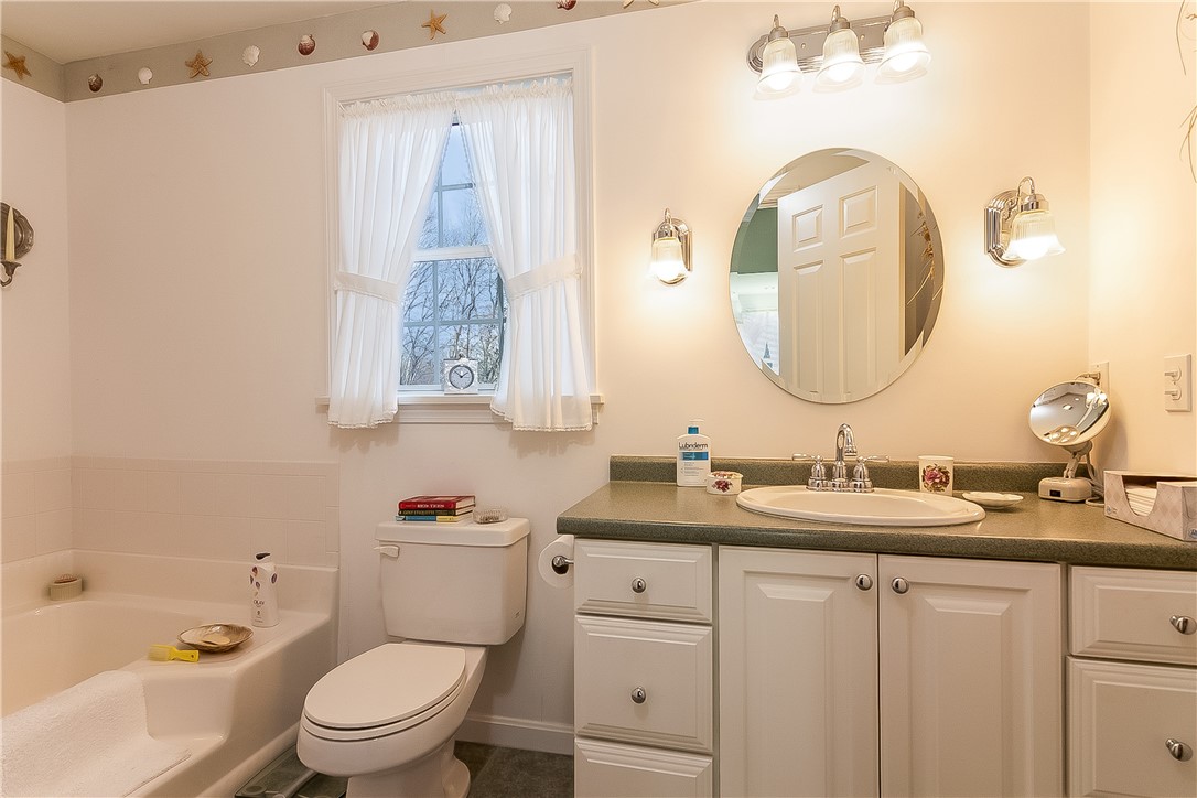410 Westerly Bradford Road Westerly, RI 02891 - Photo 26 of 30 Gallery Image 26