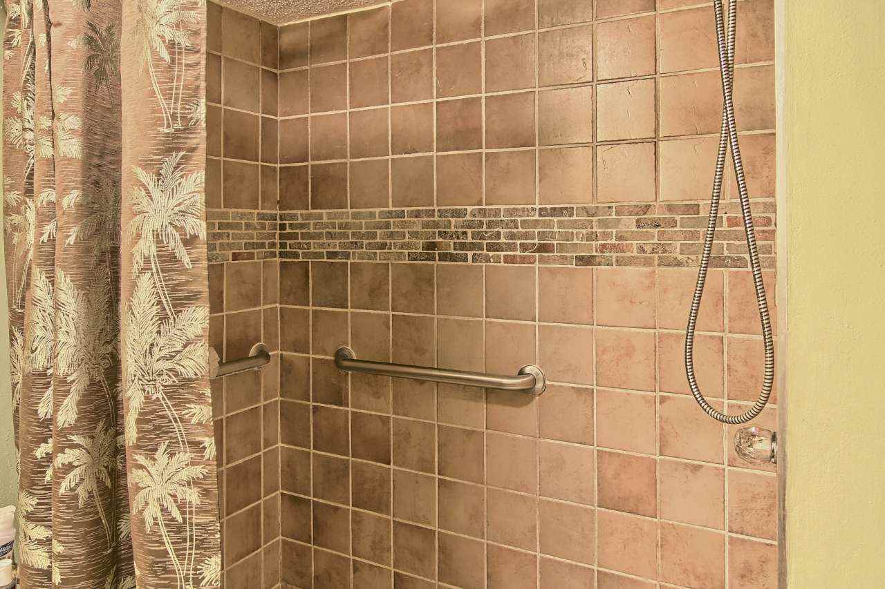 6475 Barney Road Traverse City, MI 49684 - Photo 32 of 47 1803252-31.JPG