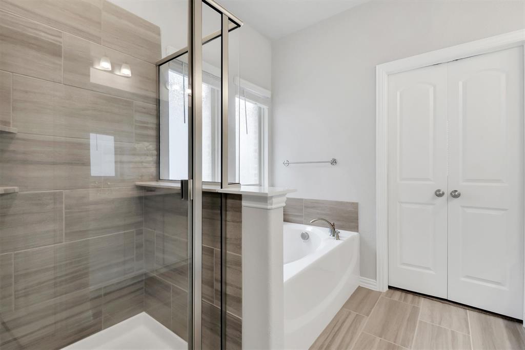 1022 Coppersmith Way Forney, TX 75126 - Photo 15 of 30