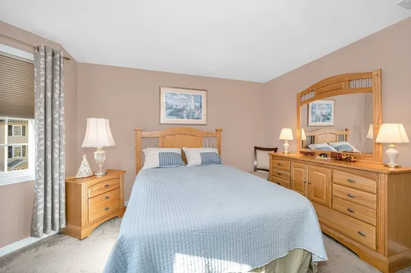 $2,800 | 262 Littleton Road, Unit 14, Chelmsford, MA 01824