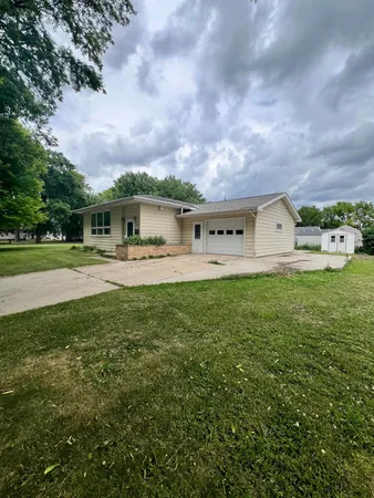 $175,000 | 316 West 2nd Street, Madison, MN 56256
