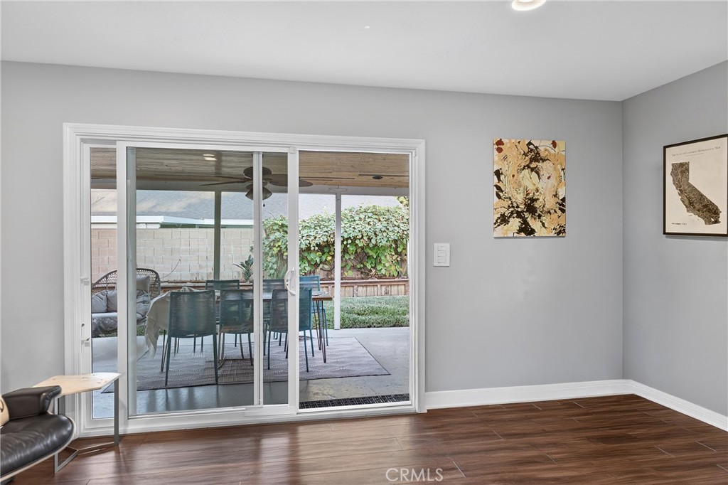 1055 Roosevelt Road Redlands, CA 92374 - Photo 8 of 19