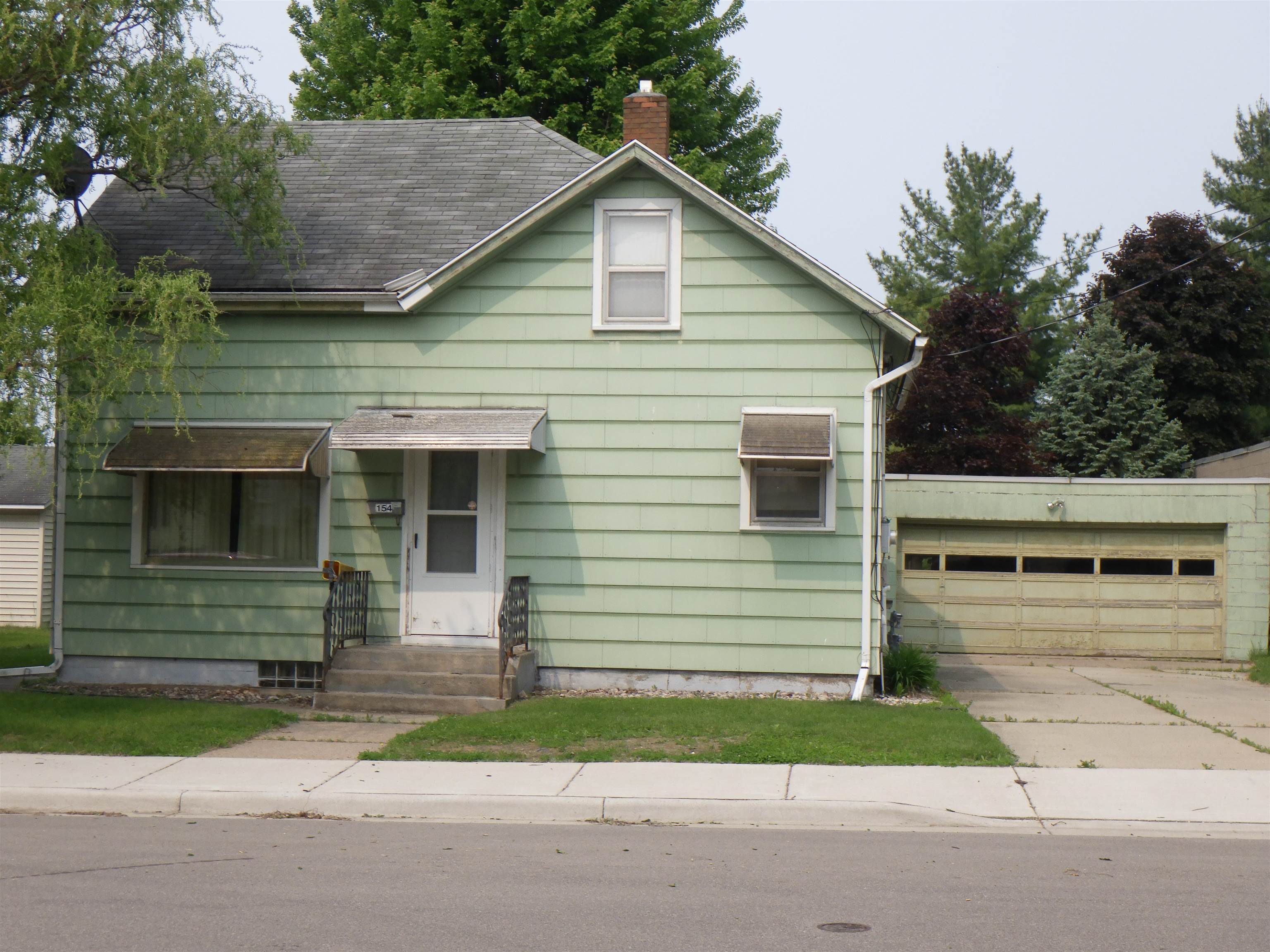 154 Auto Street Clintonville, WI 54929 - Photo 1 of 1 Gallery Image 1