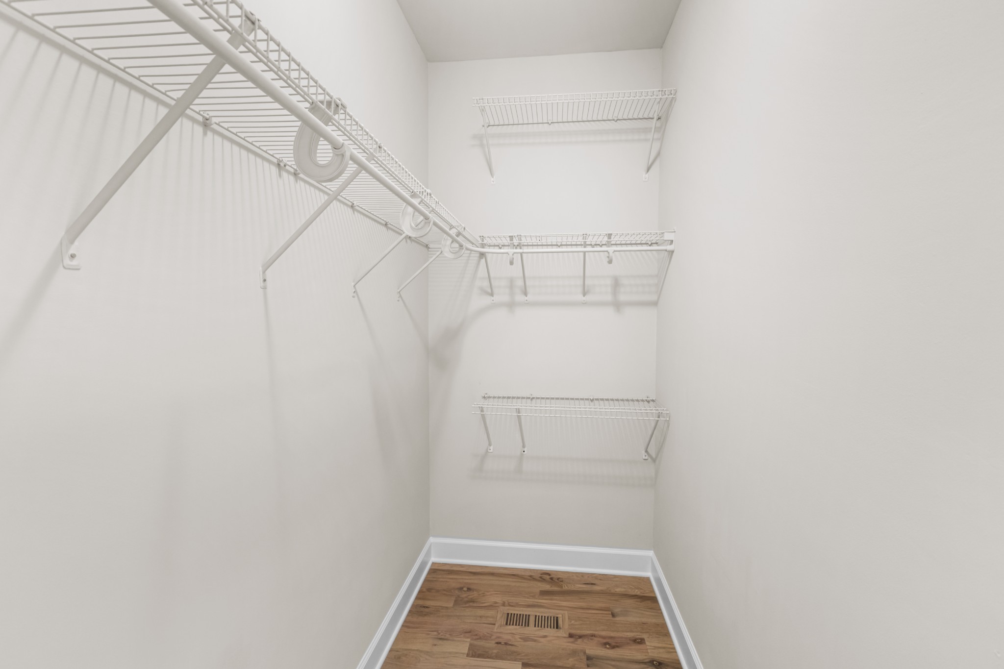 1700 Simmons Bluff Road Lebanon, TN 37090 - Photo 18 of 26 Gallery Image 18