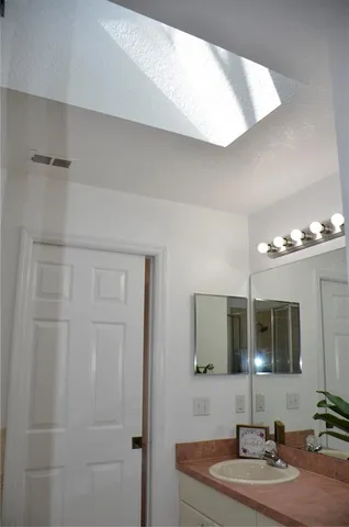 $319,900 | 2316 Ainsworth Avenue, Deltona, FL 32738