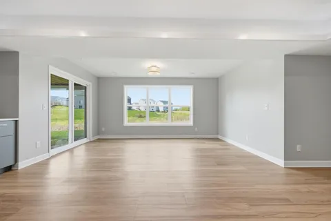 $635,000 | 235 4th Street Northwest, Delano, MN 55328