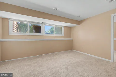 $329,900 | 602 Shue Drive, Newark, DE 19713