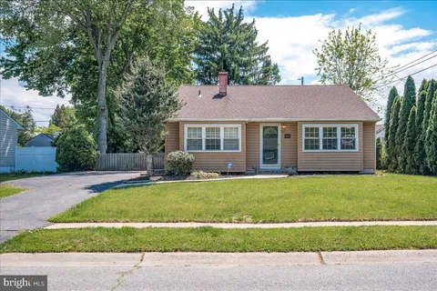 $329,900 | 602 Shue Drive, Newark, DE 19713