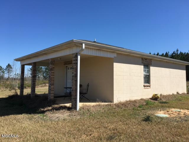 3136 Mt Pleasant Road Lucedale, MS 39452 - Photo 1 of 32 IMG_1306