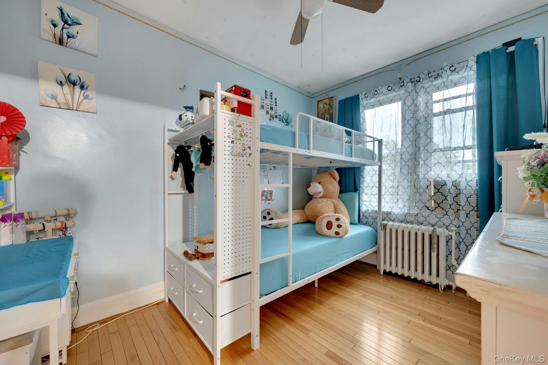 26 4th Street New Rochelle, NY 10801 - Photo 22 of 26 Third Floor Bedroom