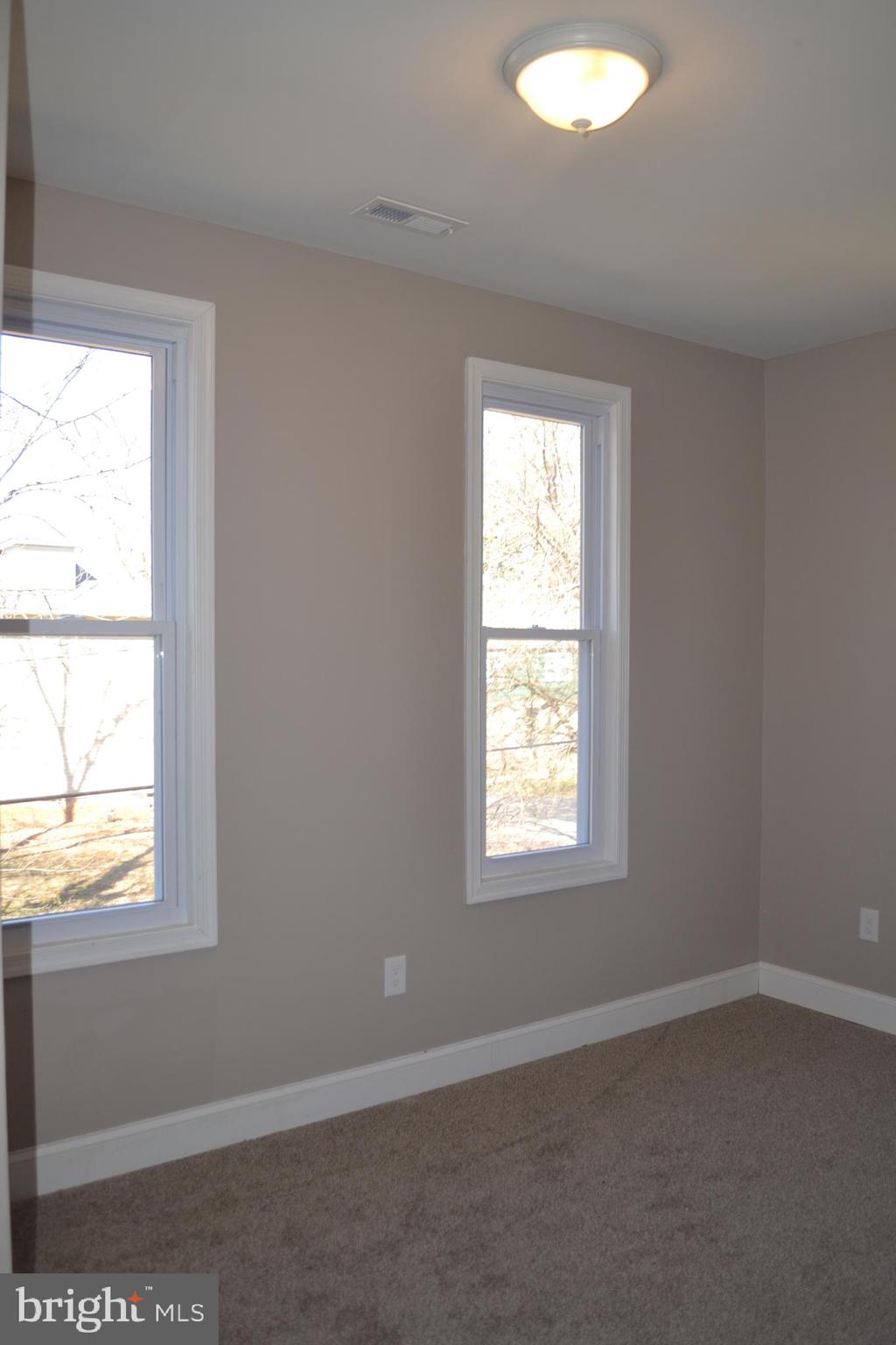4404 Chatham Road Baltimore, MD 21207 - Photo 12 of 14 Gallery Image 12