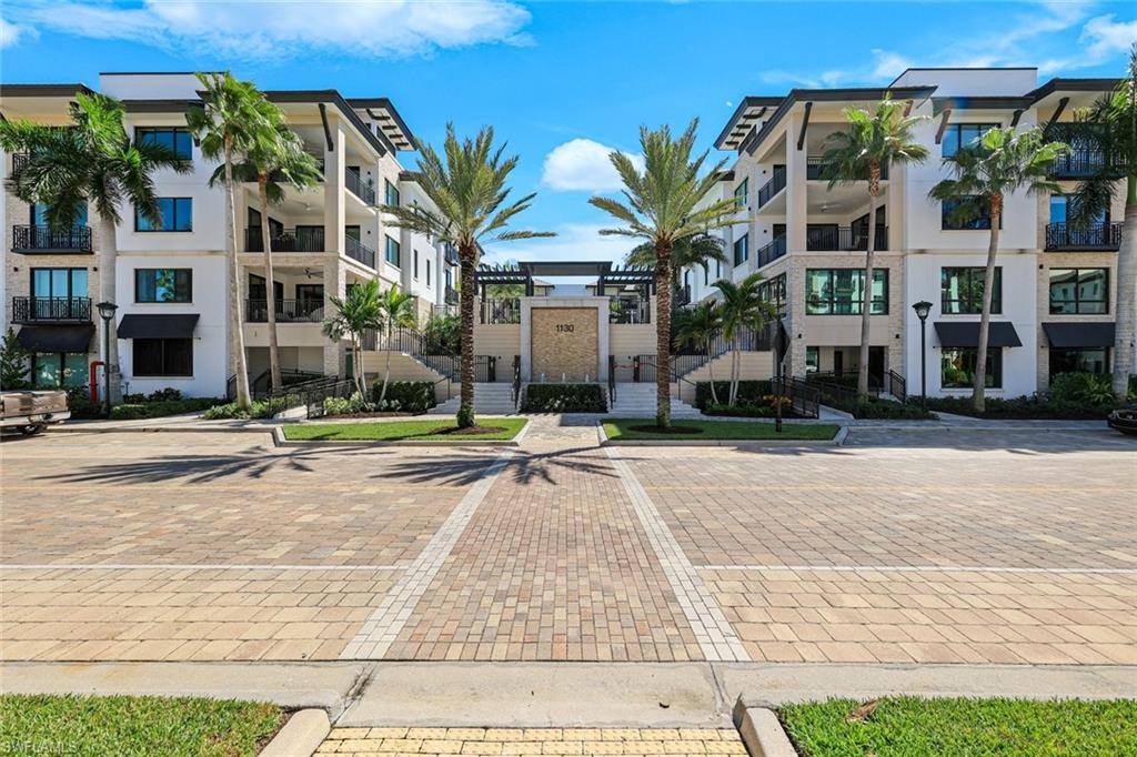 1130 3rd Avenue South, Unit 215 Naples, FL 34102 - Photo 2 of 26