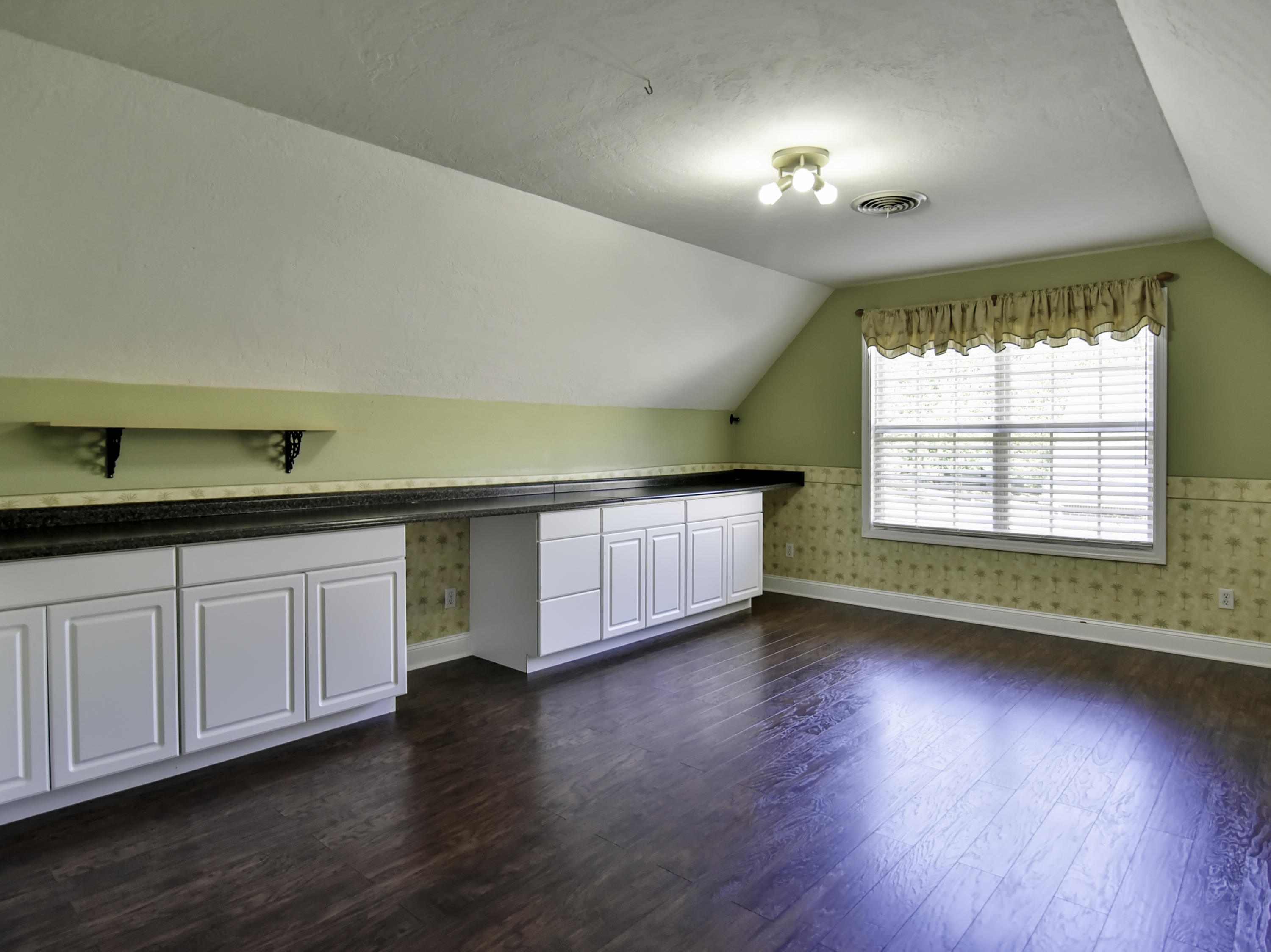 3430 Topside Road Knoxville, TN 37920 - Photo 24 of 28 3430 Topside Rd
