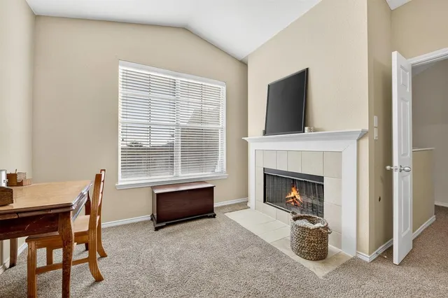 $369,900 | 2004 Azure Pointe, Richardson, TX 75080