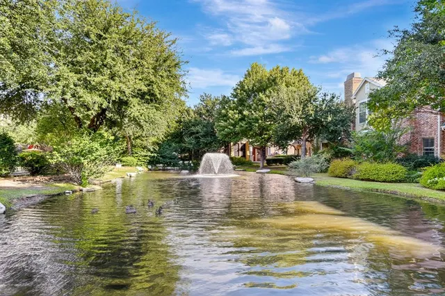 $369,900 | 2004 Azure Pointe, Richardson, TX 75080
