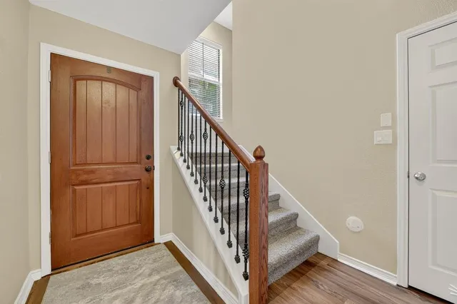 $369,900 | 2004 Azure Pointe, Richardson, TX 75080