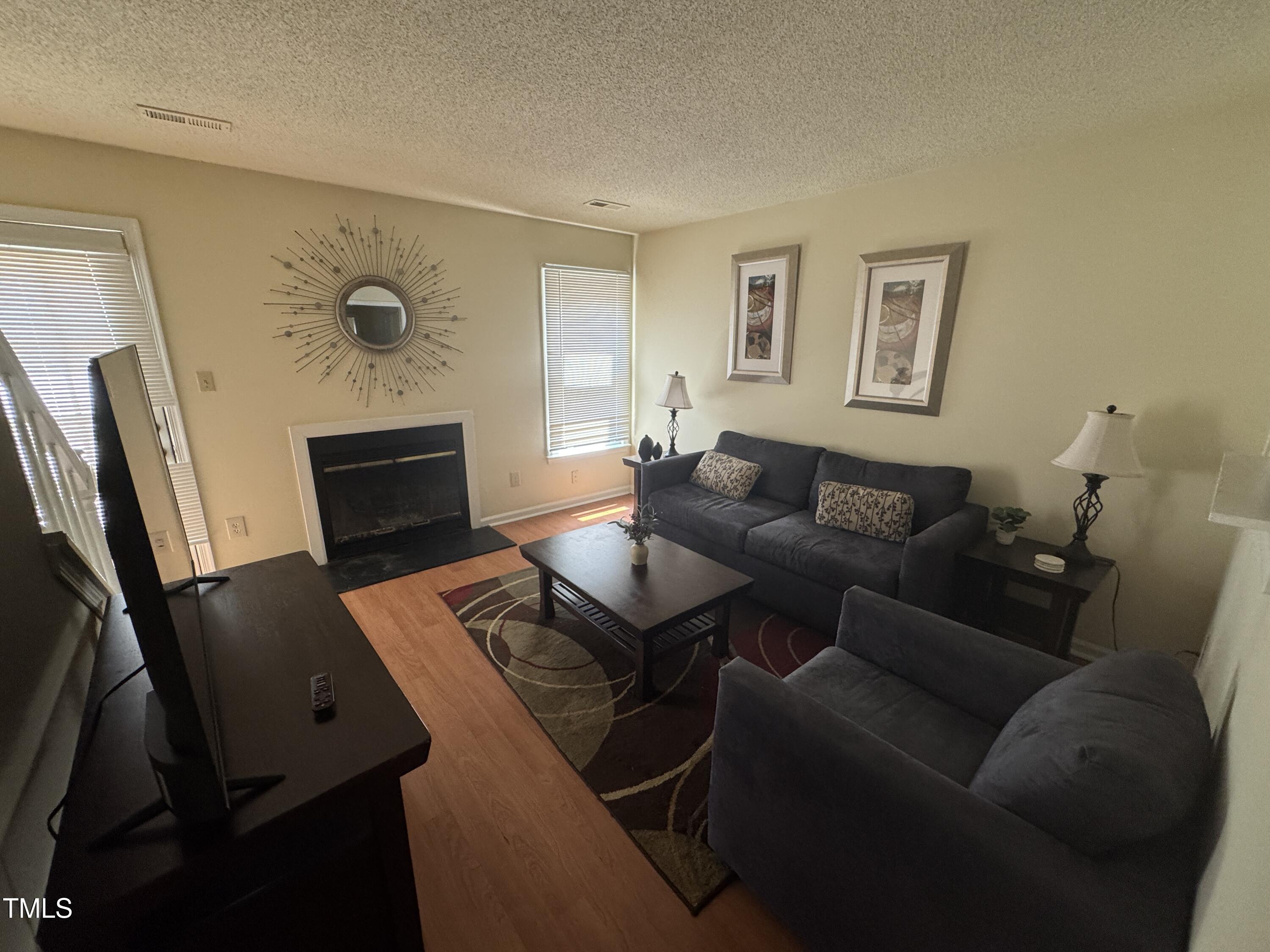 863 Dalewood Drive Raleigh, NC 27610 - Photo 3 of 9 IMG_7061