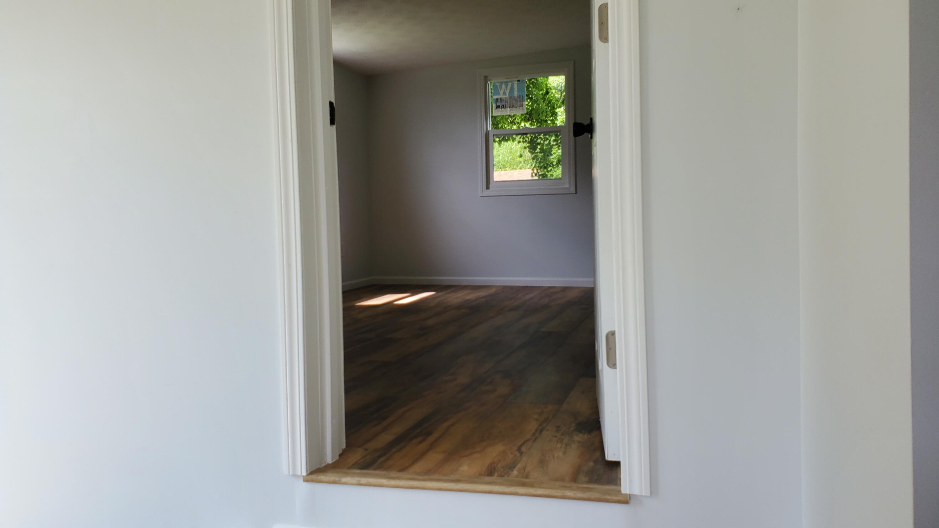 3741 Ballentine Pike Springfield, OH 45502 - Photo 9 of 35