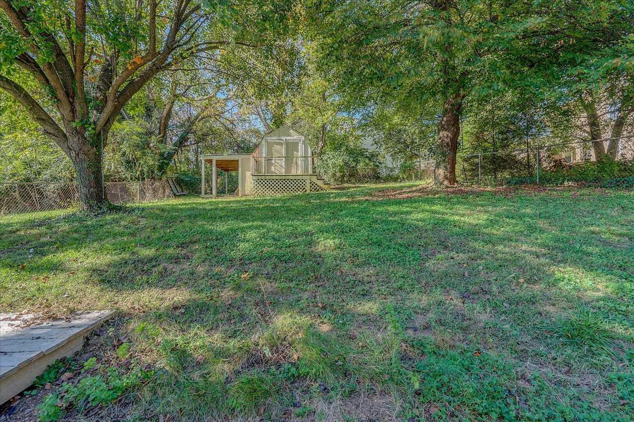 2402 Shull Road Northeast Roanoke, VA 24012 - Photo 23 of 25 download (24)
