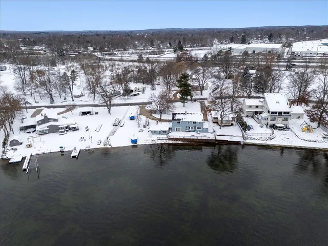 $875,000 | 6081 Kinyon Drive, Brighton, MI 48116