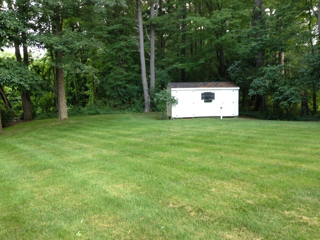 18 Woodside Road Topsfield, MA 01983 - Photo 28 of 30 Gallery Image 28