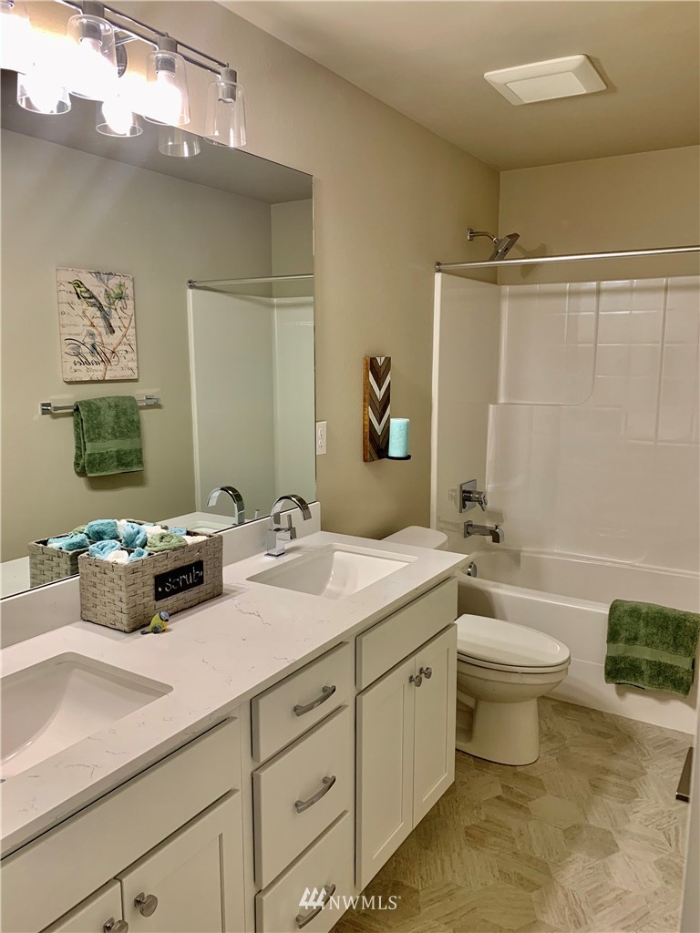 21617 2nd Court Southeast Bothell, WA 98021 - Photo 18 of 23