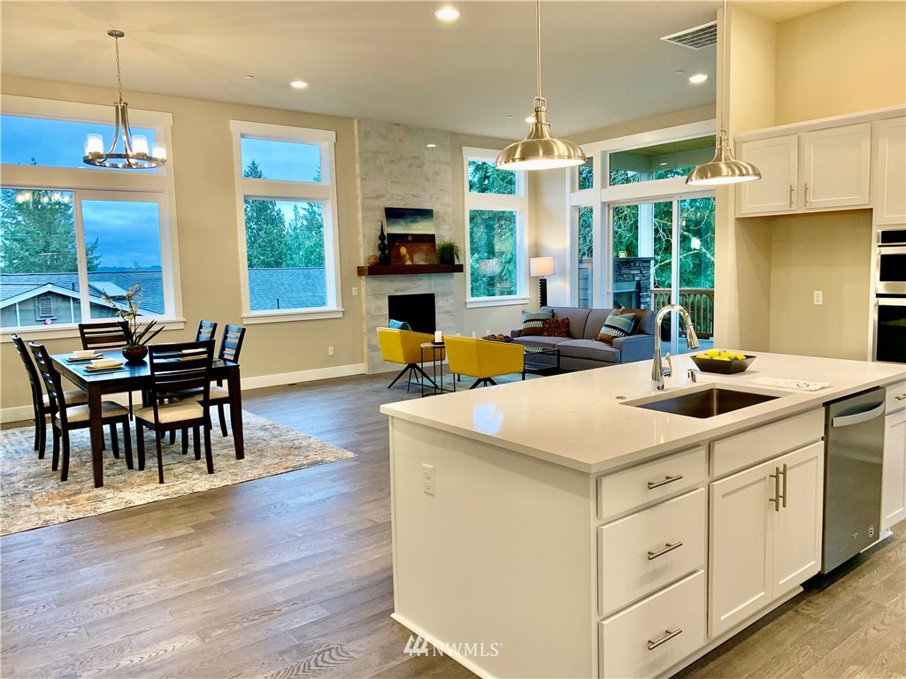 21617 2nd Court Southeast Bothell, WA 98021 - Photo 5 of 23