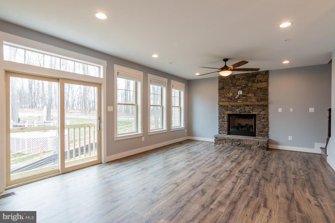 6608 East Lakeridge Road New Market, MD 21774 - Photo 2 of 22 Family Room