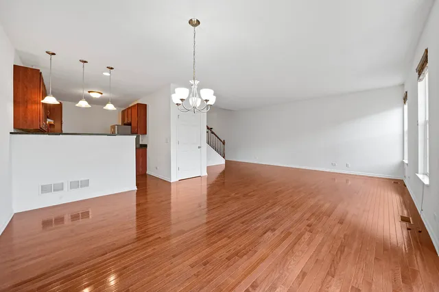 $3,500 | 10-s429 Carrington Circle, Burr Ridge, IL 60527