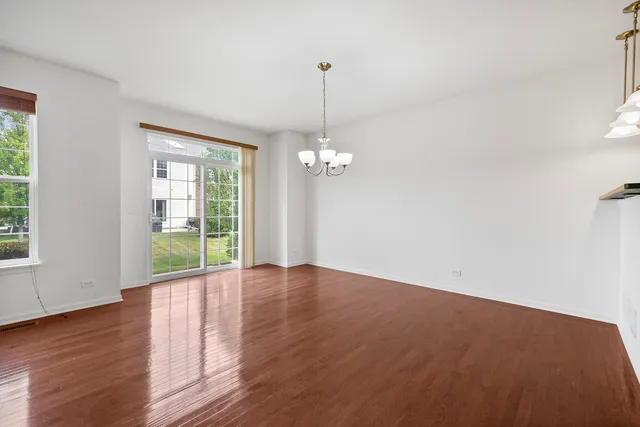 $3,500 | 10-s429 Carrington Circle, Burr Ridge, IL 60527