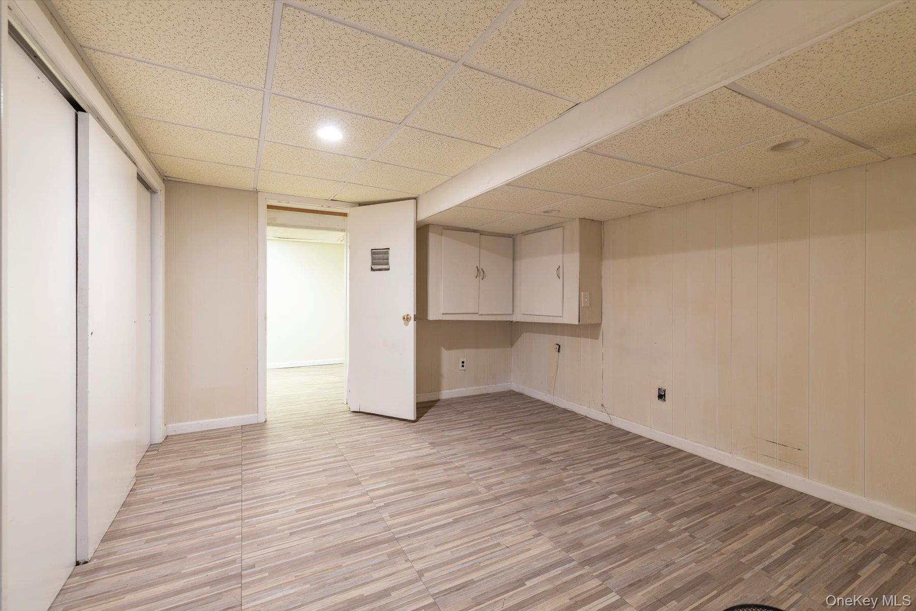 59 Hampton Road Lynbrook, NY 11563 - Photo 14 of 21 Apartment 1Basement
