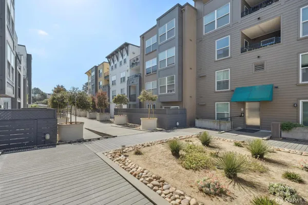 $549,000 | 8200 Oceanview Terrace, Unit 414, San Francisco, CA 94132