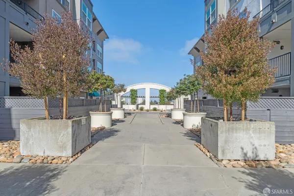 $549,000 | 8200 Oceanview Terrace, Unit 414, San Francisco, CA 94132