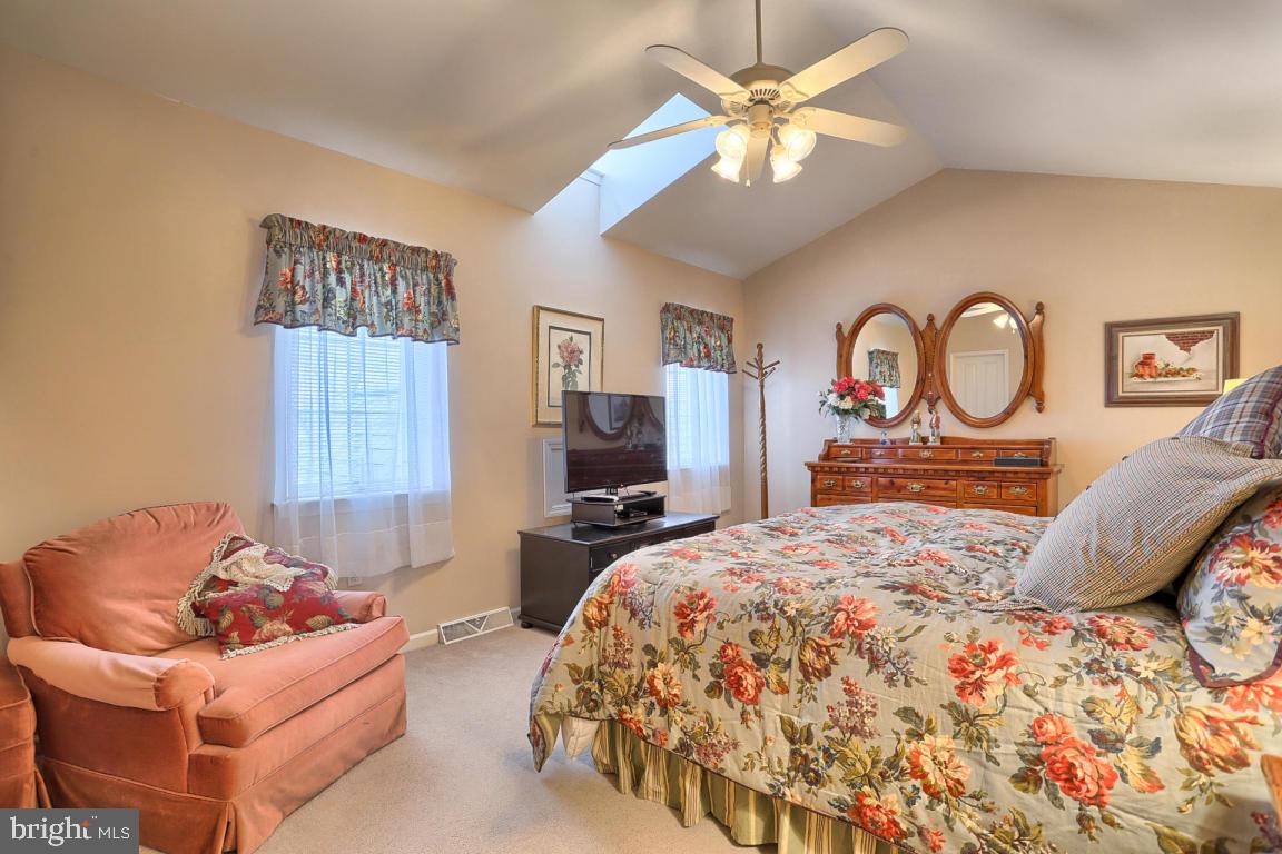 1009 Bond Street Lititz, PA 17543 - Photo 23 of 33