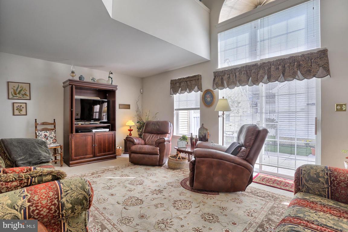 1009 Bond Street Lititz, PA 17543 - Photo 9 of 33