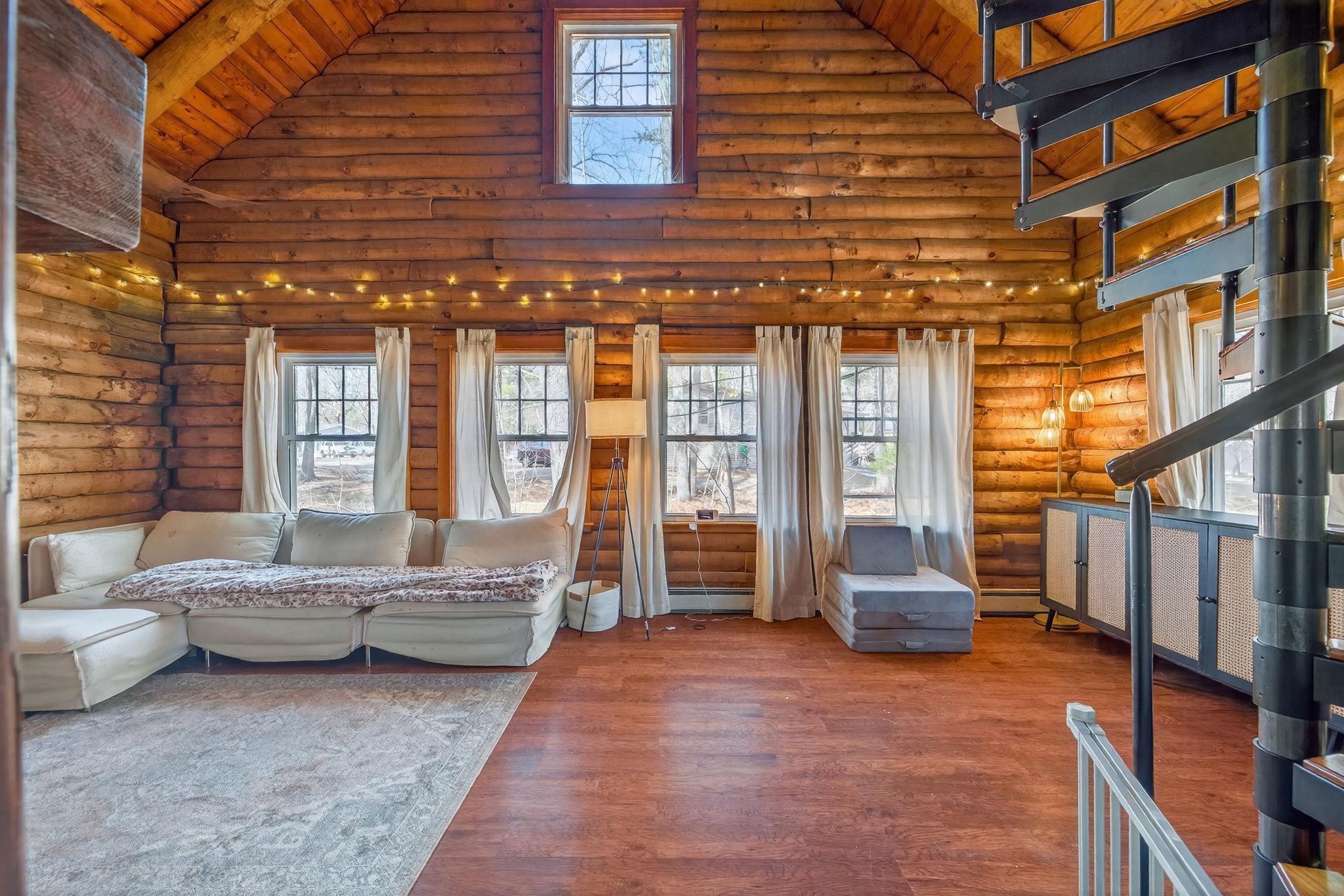 21 Langs Lane Newmarket, NH 03857 - Photo 16 of 47