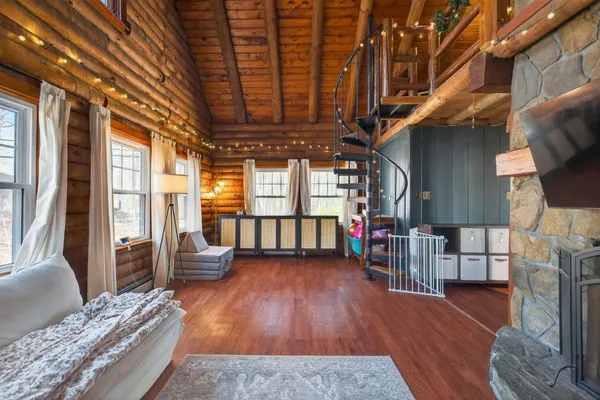 $375,000 | 21 Langs Lane, Newmarket, NH 03857