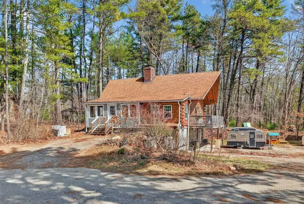 $375,000 | 21 Langs Lane, Newmarket, NH 03857