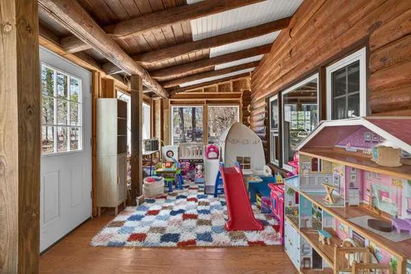 $375,000 | 21 Langs Lane, Newmarket, NH 03857