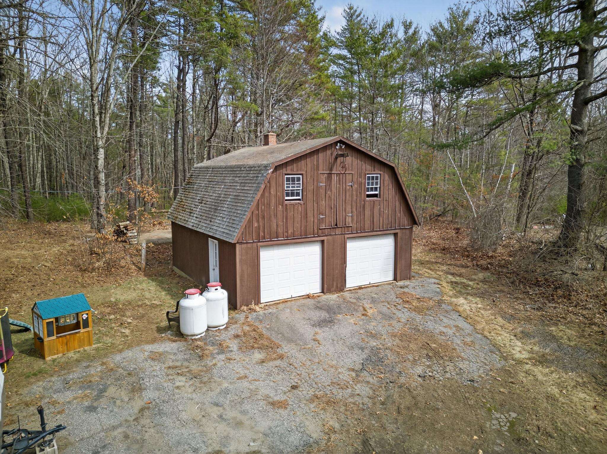 21 Langs Lane Newmarket, NH 03857 - Photo 38 of 47