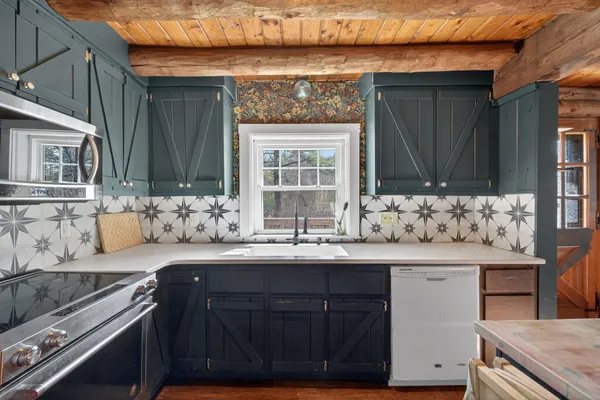 $375,000 | 21 Langs Lane, Newmarket, NH 03857