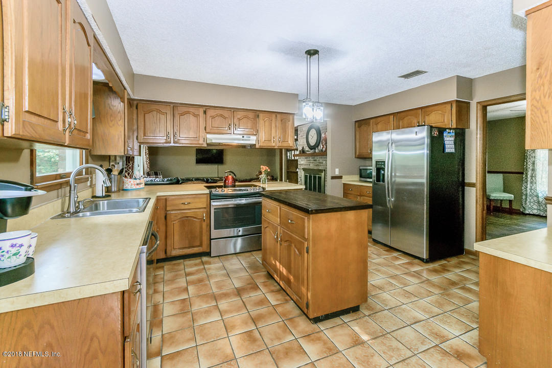1425 Quinlan Road East Jacksonville, FL 32225 - Photo 11 of 24 011