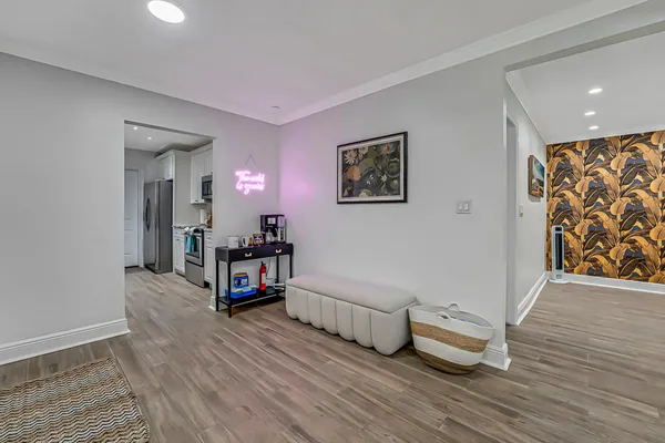 $5,000 | 532 North Palmway, Lake Worth Beach, FL 33460