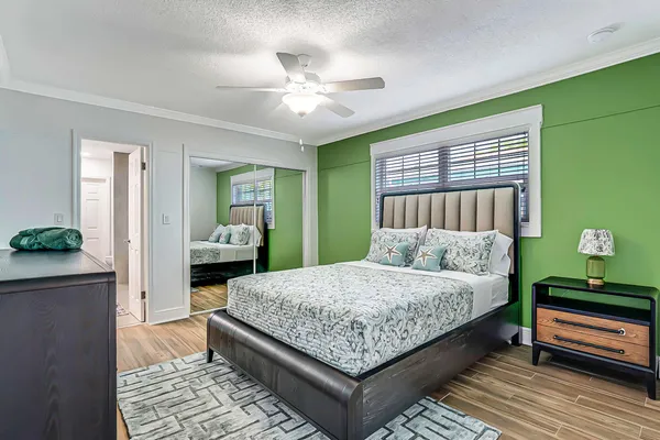 $5,000 | 532 North Palmway, Lake Worth Beach, FL 33460