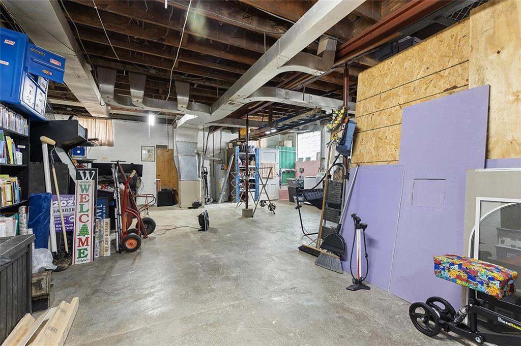 840 Agnew Road Pittsburgh, PA 15227 - Photo 30 of 36