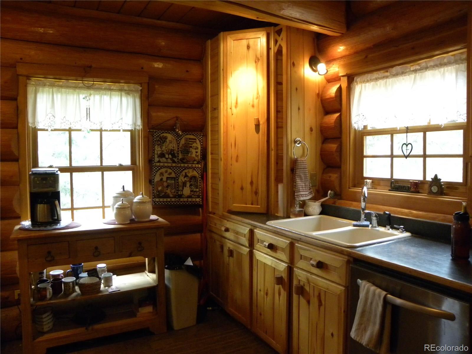 356 Ridge Rd Pine Pine, CO 80470 - Photo 7 of 30