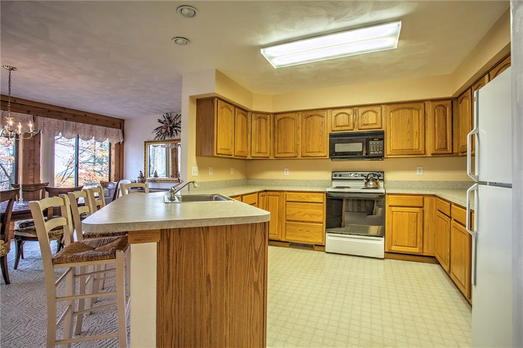 1945 South Ridge Way Hidden Valley, PA 15502 - Photo 8 of 22 Gallery Image 8