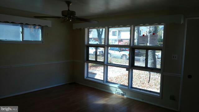 2804 Radius Road Silver Spring, MD 20902 - Photo 4 of 13 Living Room