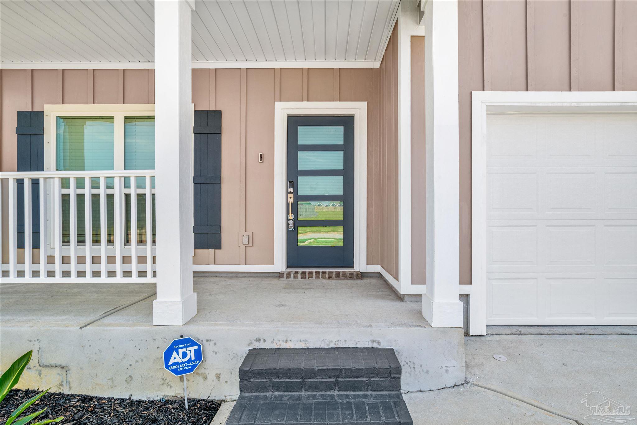 6076 Rutherford Loop Pensacola, FL 32526 - Photo 4 of 41 Gallery Image 4