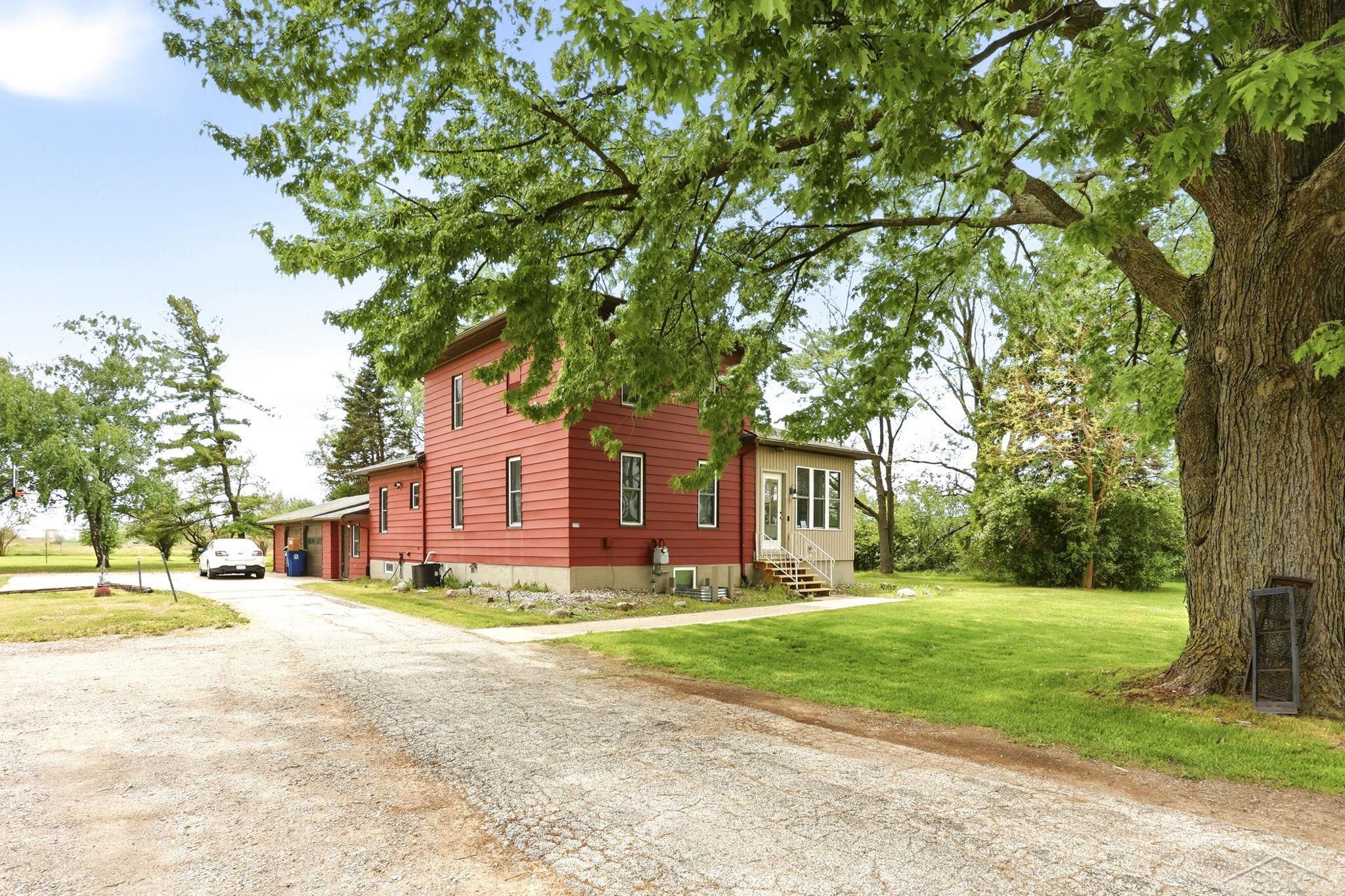 3285 Kochville Road Saginaw, MI 48604 - Photo 3 of 52